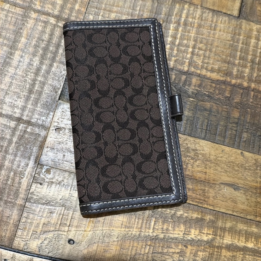 Coach wallet